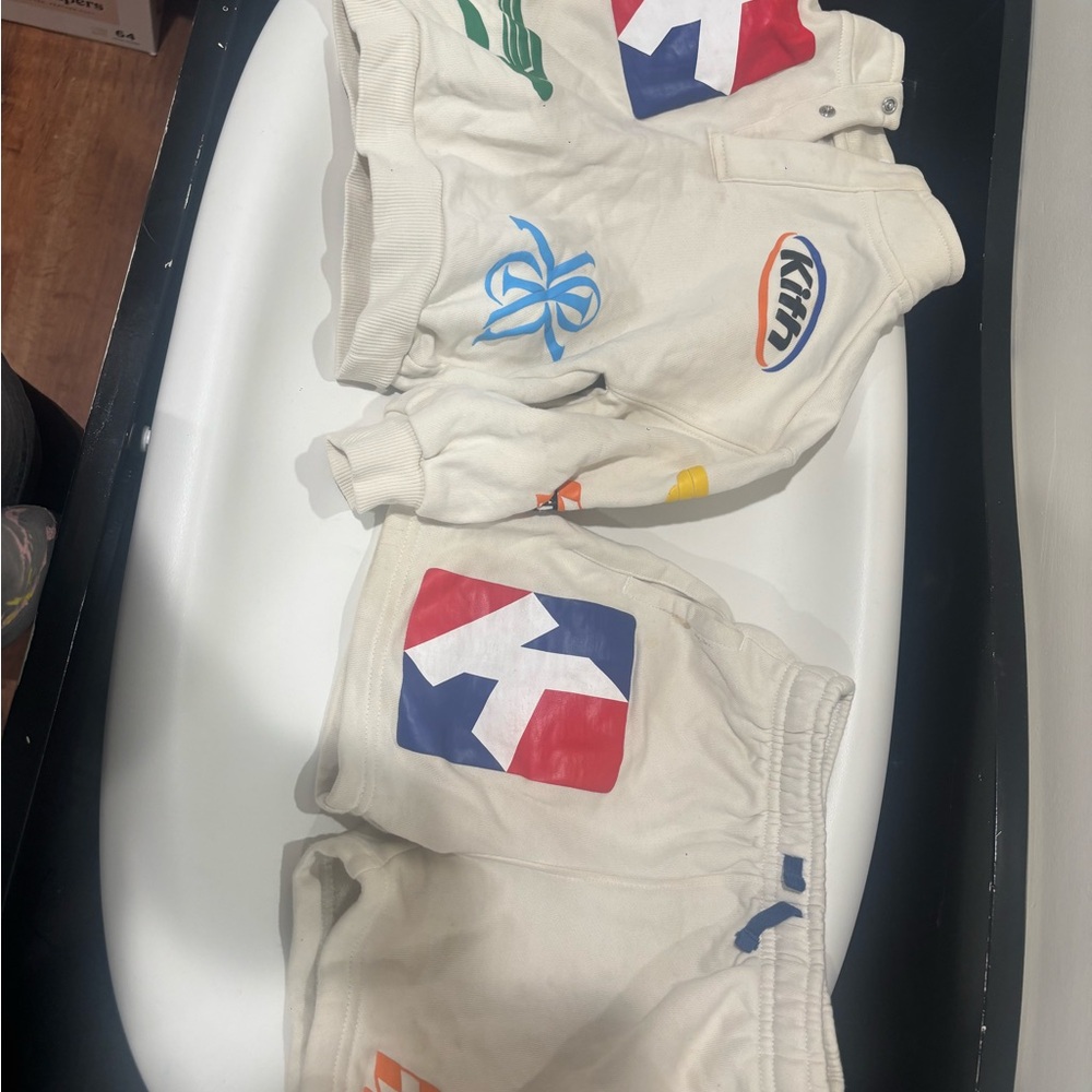 Kith set 12-18 months